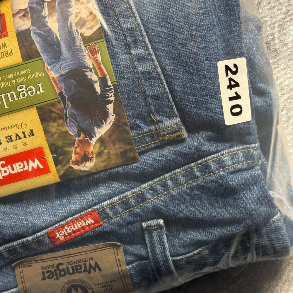VTG Wrangler Jeans Blue Regular Fit 35x34 Five Star Premium Denim 96501DS - Picture 6 of 6